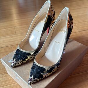 Christian Louboutin Black and Gold Heels with Pointed Toe